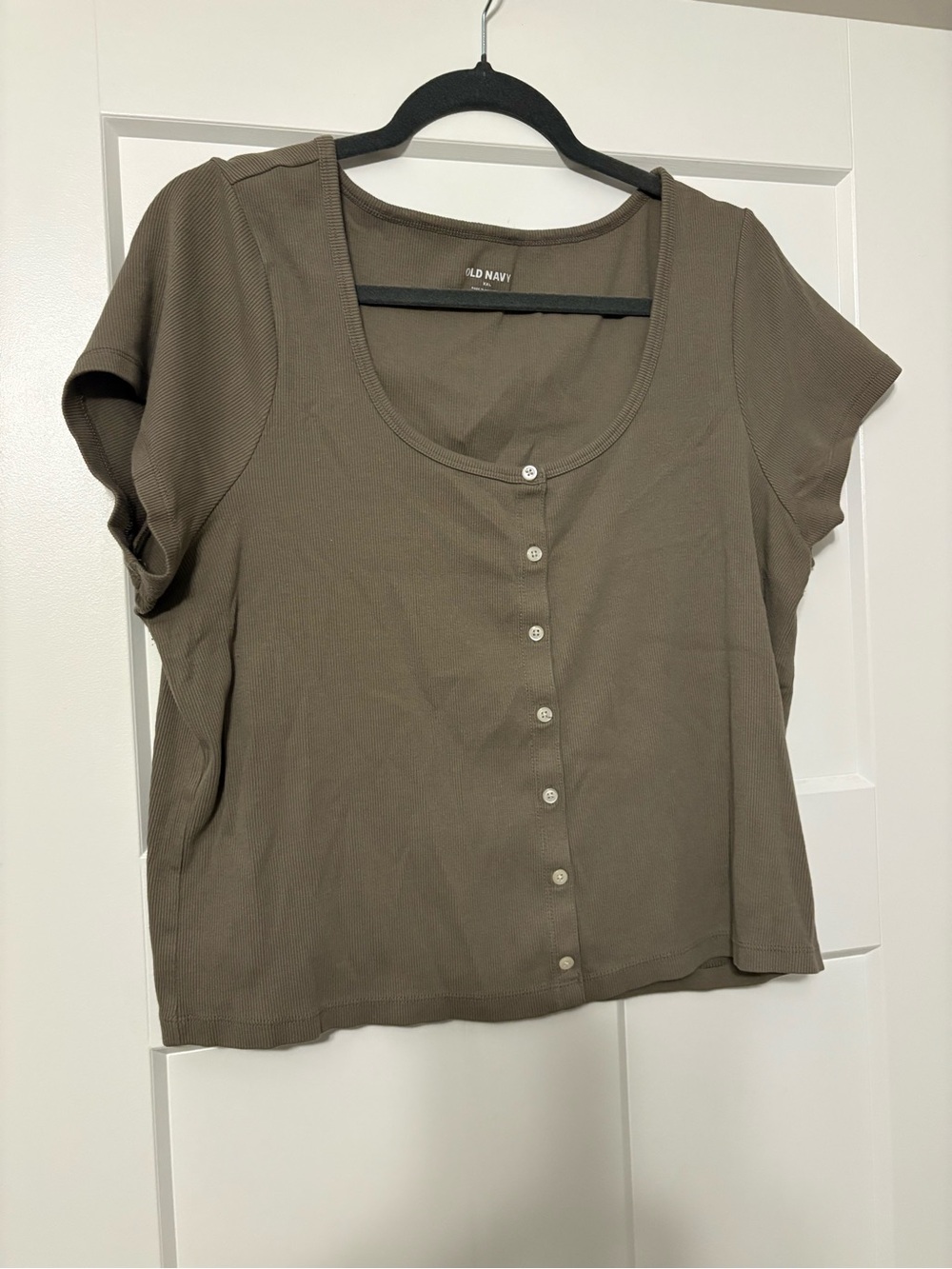 Old Navy Olive Green Short-Sleeve Button Front Top